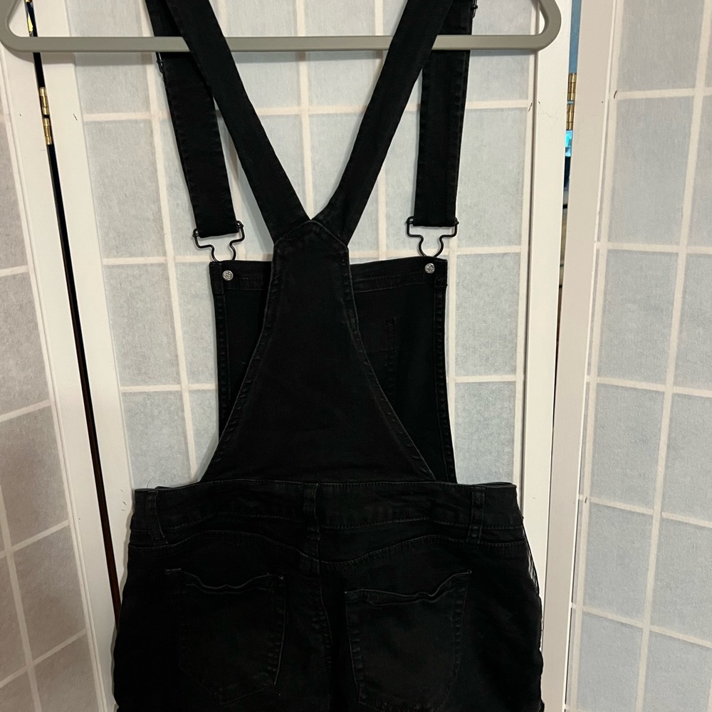 Distressed Overall Shorts - Picture 3 of 3